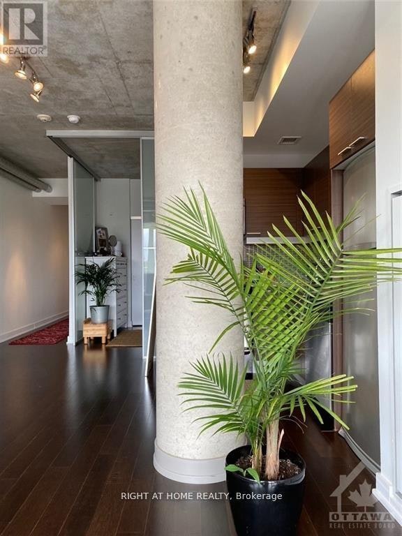 325-354 Gladstone Avenue, Ottawa, ON, K2P 0R4 - 12