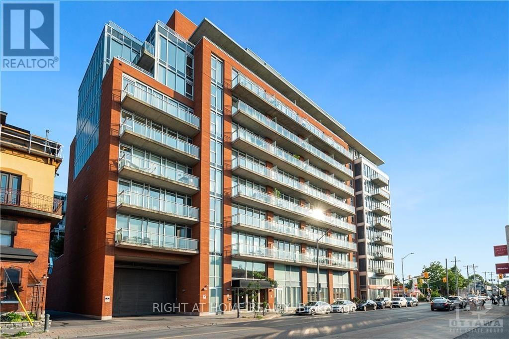 325-354 Gladstone Avenue, Ottawa, ON, K2P 0R4