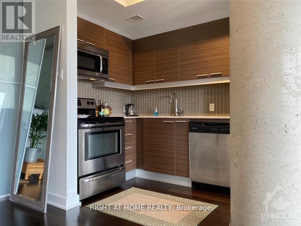 325-354 Gladstone Avenue, Ottawa, ON, K2P 0R4 - 10