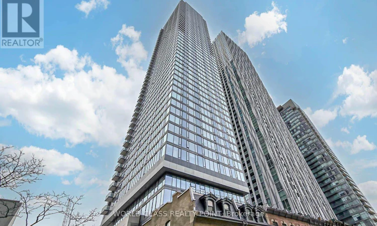 2404-8 Cumberland Street