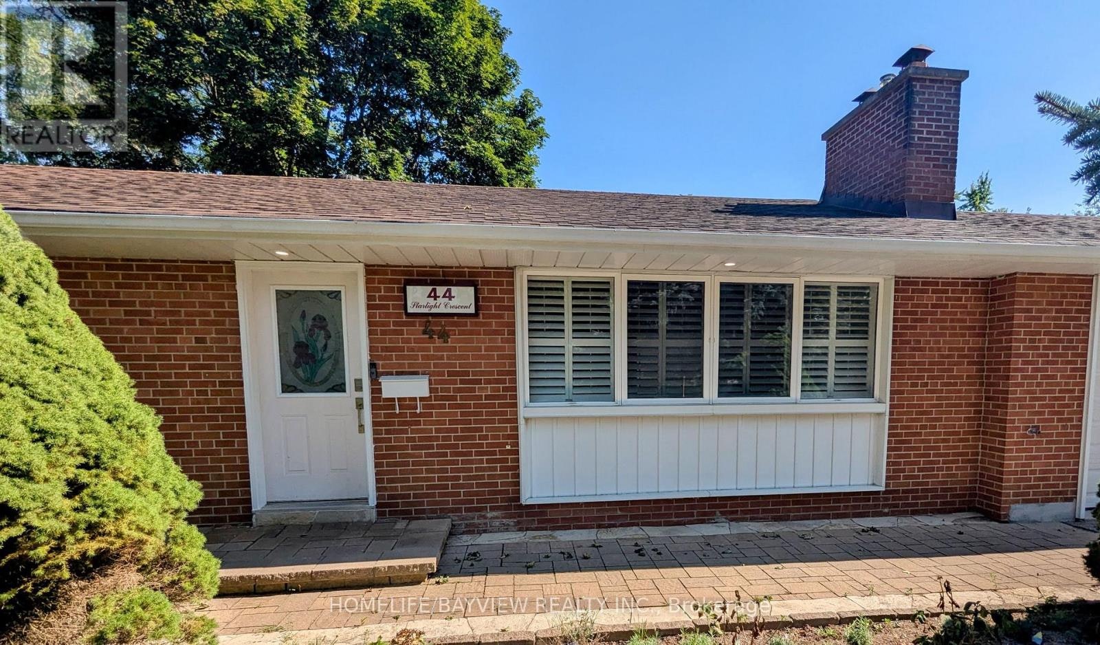 44 Starlight Crescent, Richmond Hill, ON, L4C 4X4