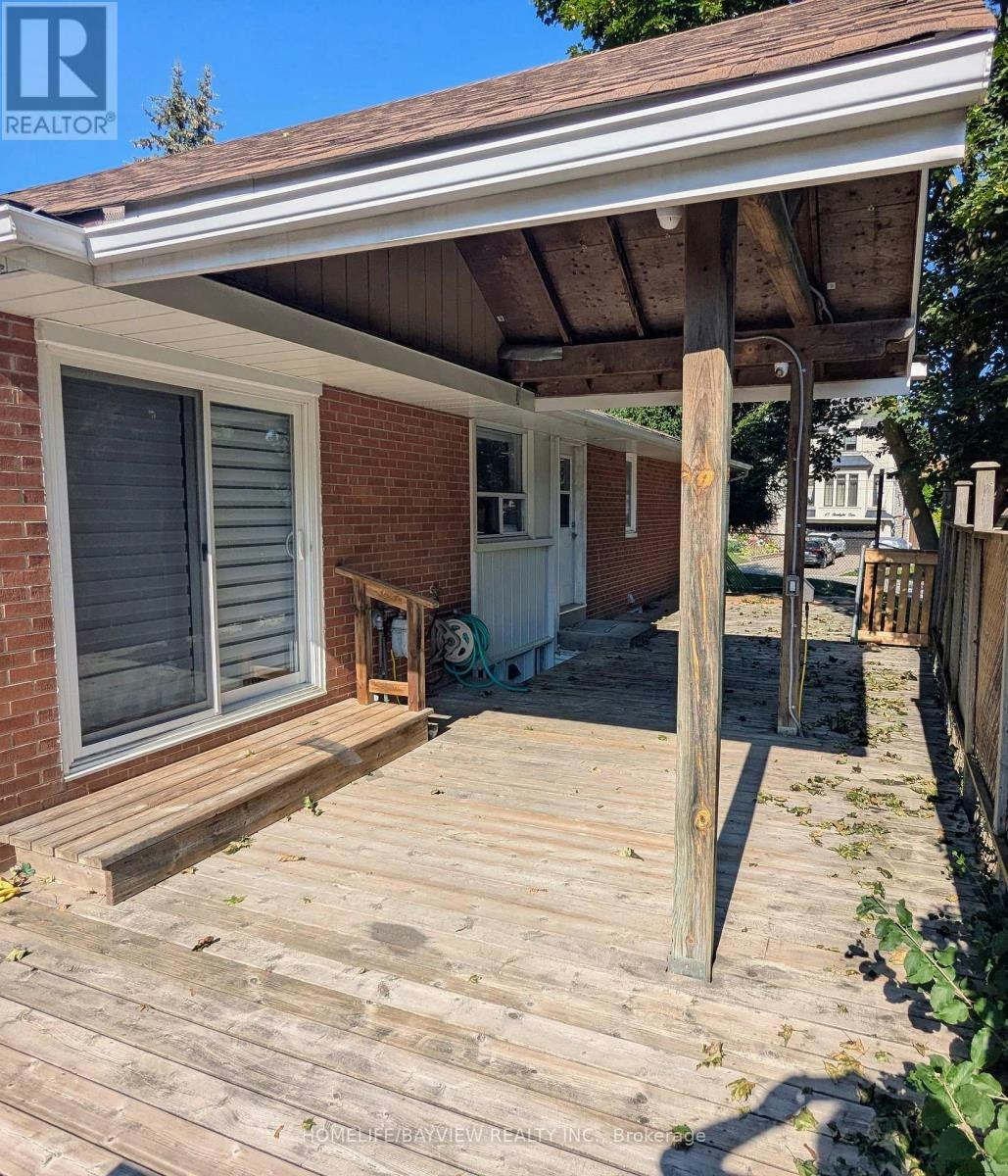 44 Starlight Crescent, Richmond Hill, ON, L4C 4X4 - 23