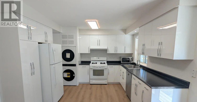 44 Starlight Crescent, Richmond Hill, ON, L4C 4X4 - 6