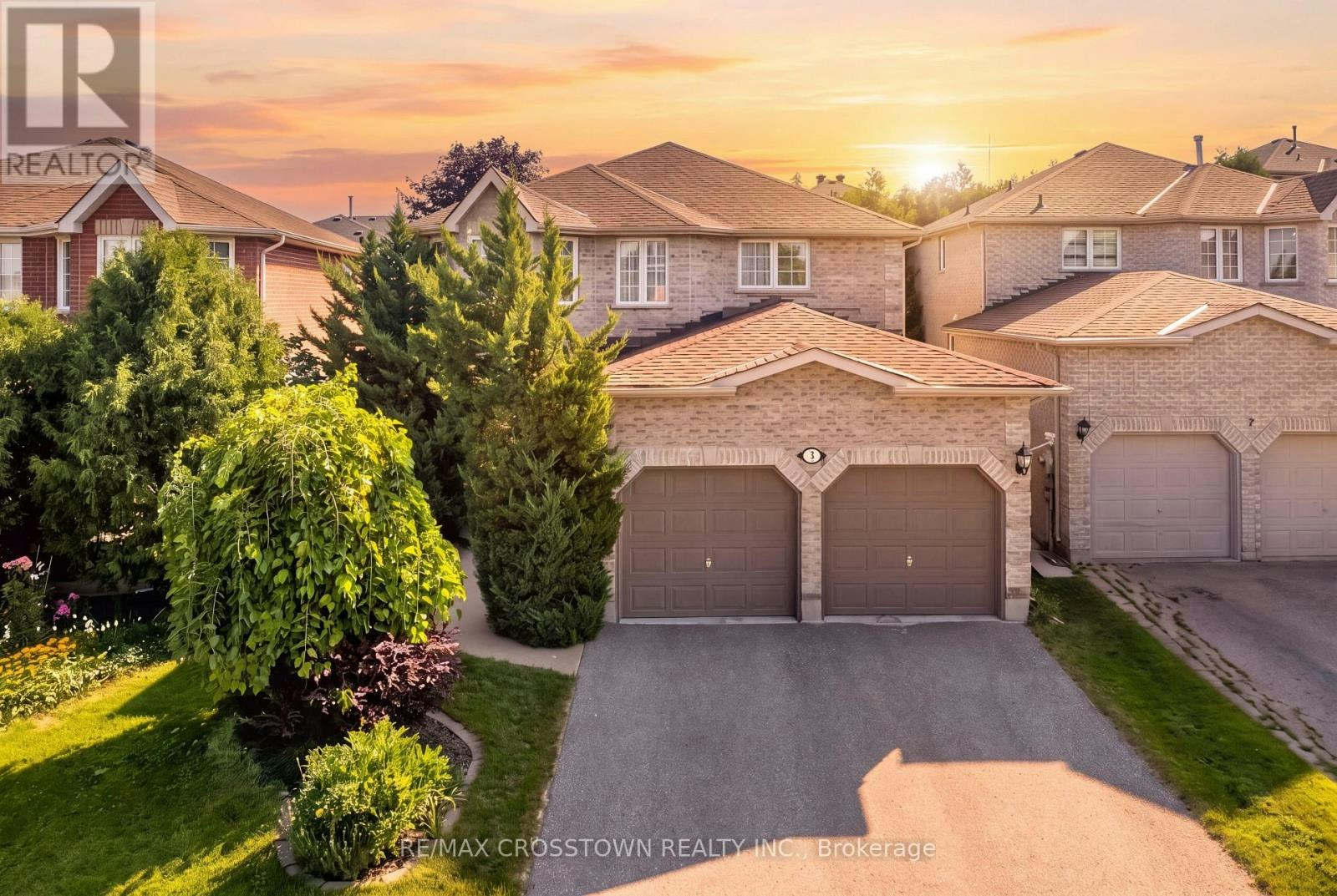 5 Kelsey Crescent, Barrie, ON, L4N 0J7