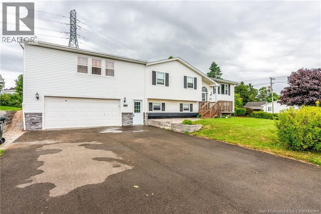111 Scotiaview Drive, Saint John, NB, E2M 4E9