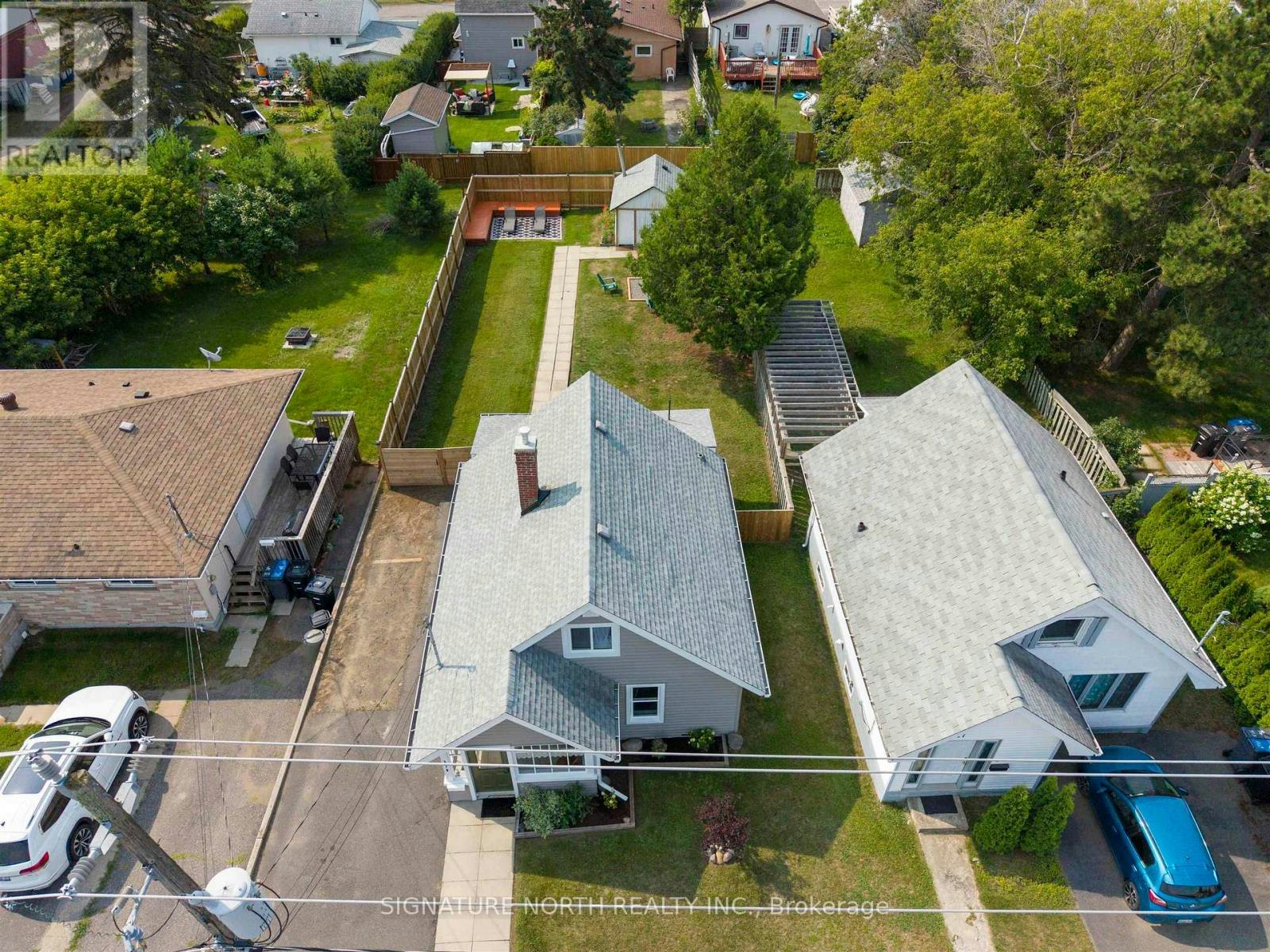 319 Lillian Street, Thunder Bay, ON, P7A 1J1