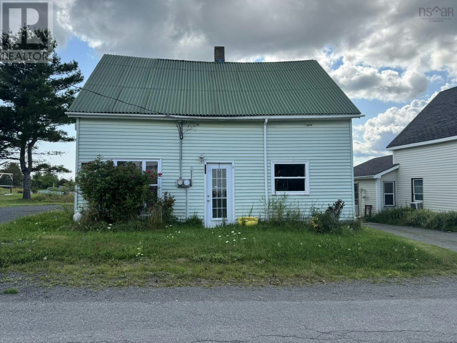 2049 Irving Street, Westville, NS, B0K 2A0