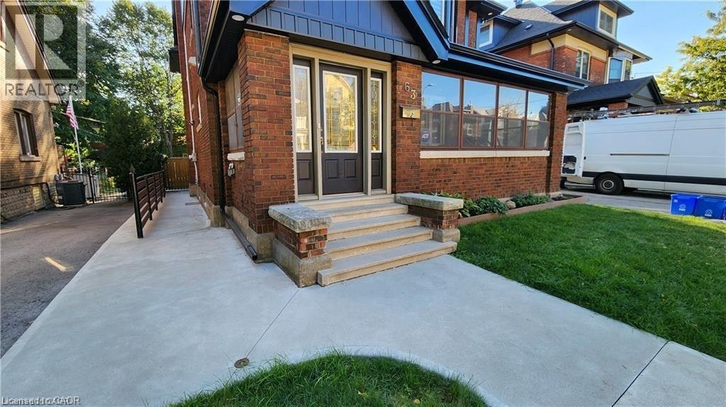 2-63 Holton Avenue S, Hamilton, ON, L8M 2L4
