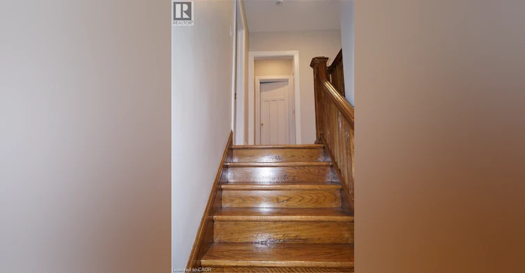 2-63 Holton Avenue S, Hamilton, ON, L8M 2L4 - 7