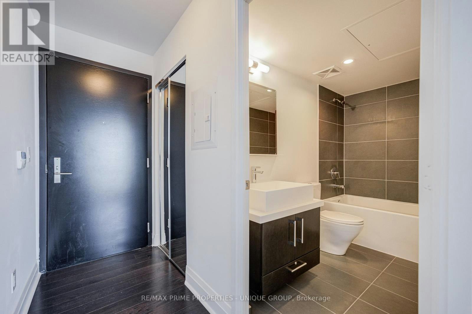 4108-1080 Bay Street, Toronto, ON, M5S 0A6 - 8