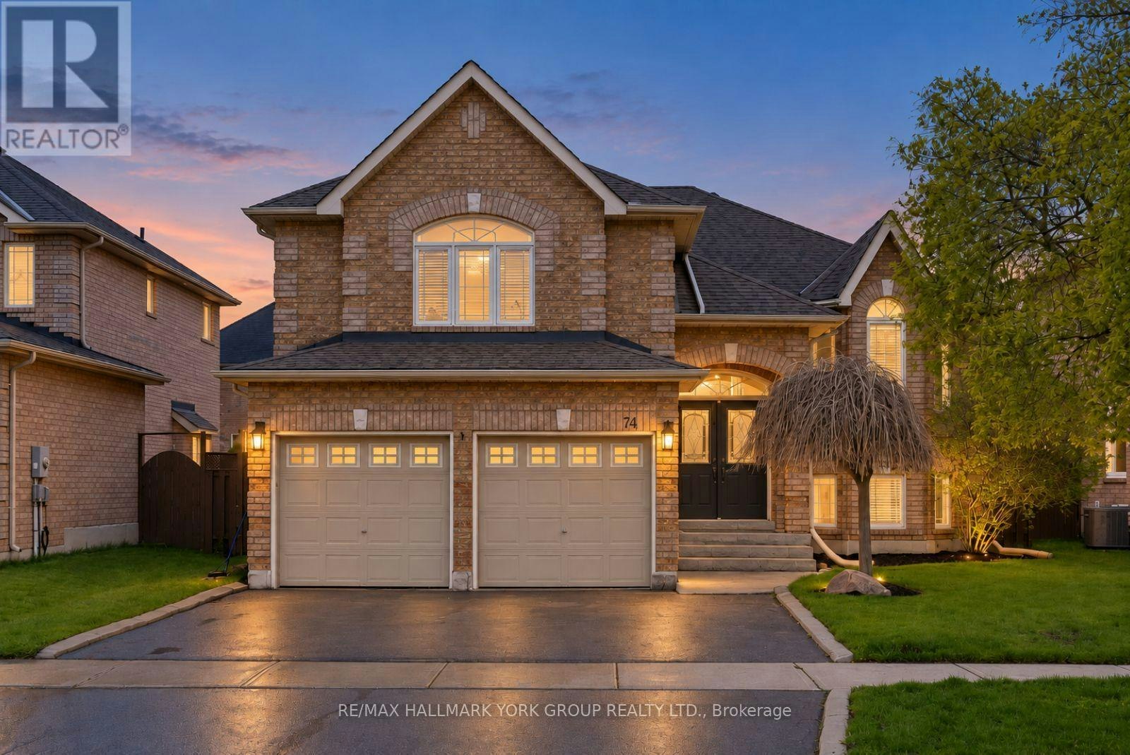 74 Wrendale Crescent, Georgina, ON, L4P 4C7
