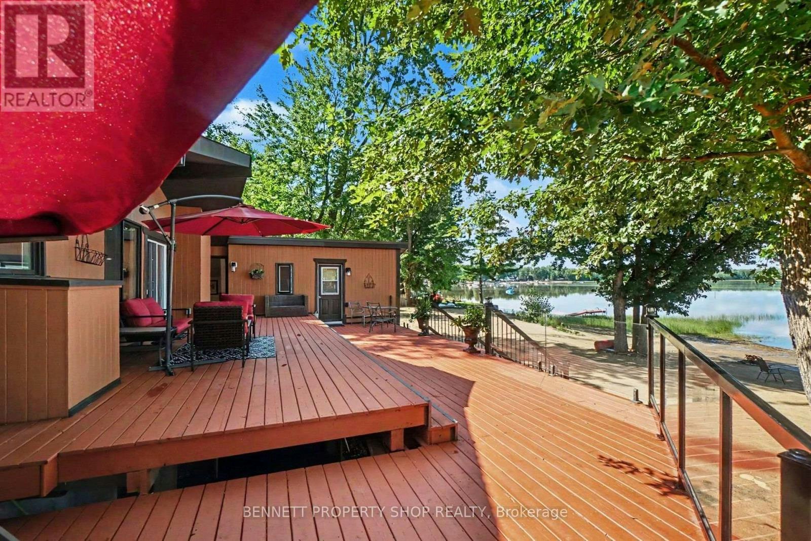 4240 Armitage Avenue, Ottawa, ON, K0A 1T0