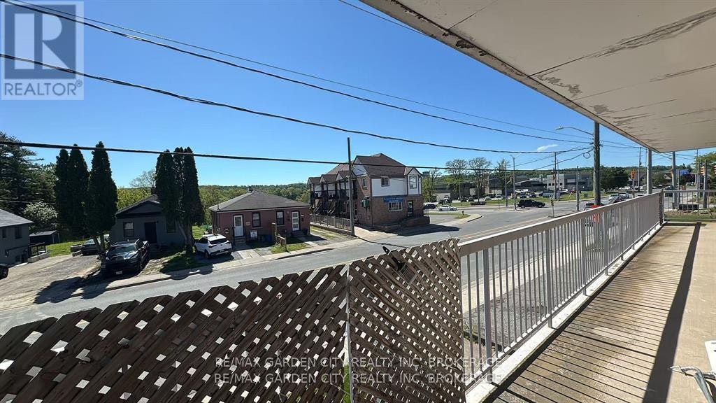 201-210 Pelham Road, St. Catharines, ON, L2S 1W9 - 10