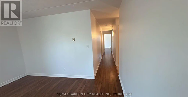 201-210 Pelham Road, St. Catharines, ON, L2S 1W9 - 13