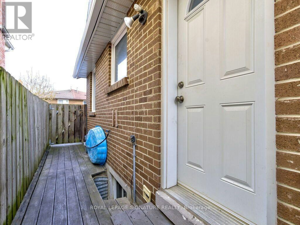 370 Hansen Road, Brampton, ON, L6V 3P7