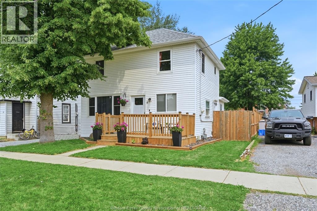 8 St. Clair Street, Chatham-Kent, ON, N0P 2L0