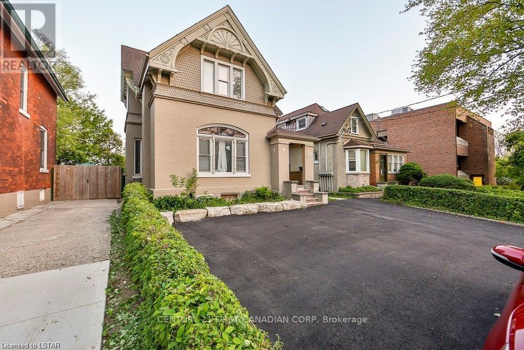 281 Hill Street, London, ON, N6B 1E1