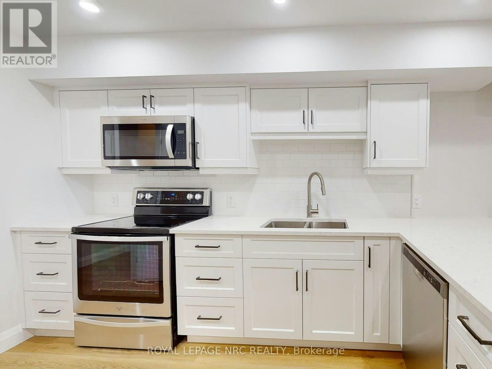 LOWER-10A Smythe Street, St. Catharines, ON, L2P 2G8 - 4