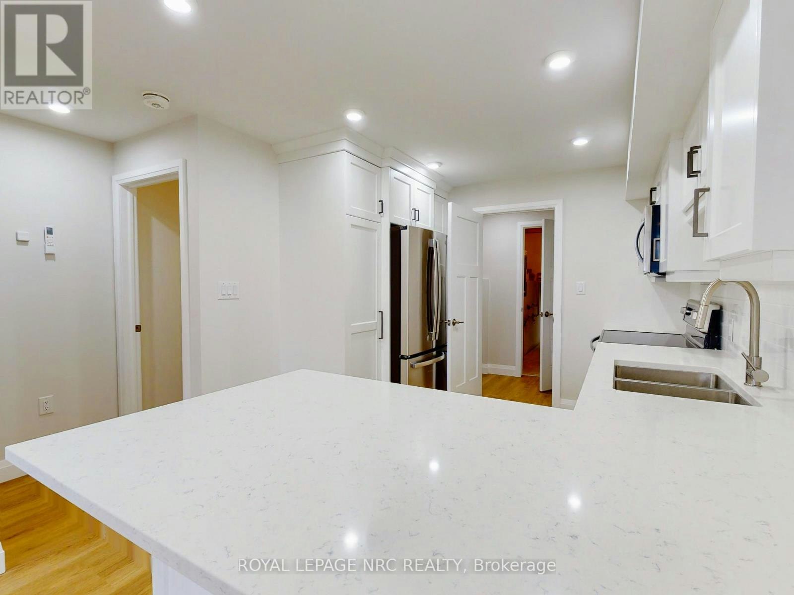 LOWER-10A Smythe Street, St. Catharines, ON, L2P 2G8 - 9
