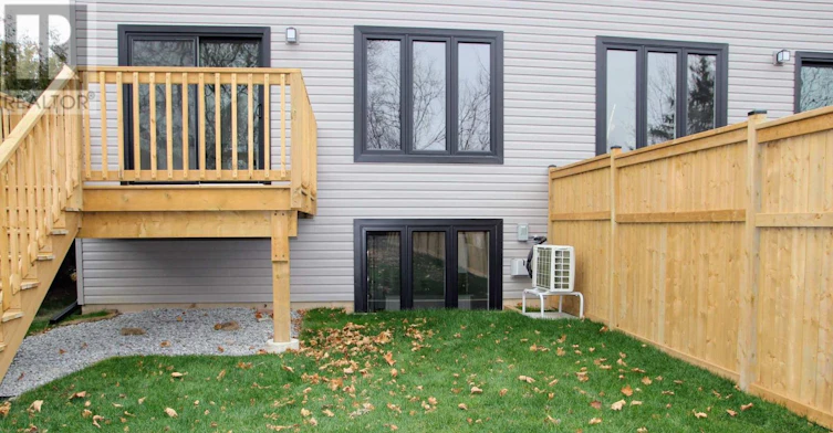 LOWER-10A Smythe Street, St. Catharines, ON, L2P 2G8 - 25