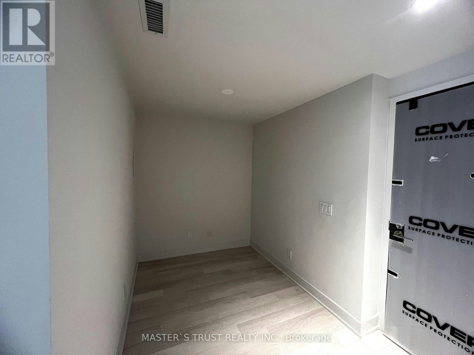 1105-8 Cumberland Street, Toronto, ON, M4W 0B6 - 9
