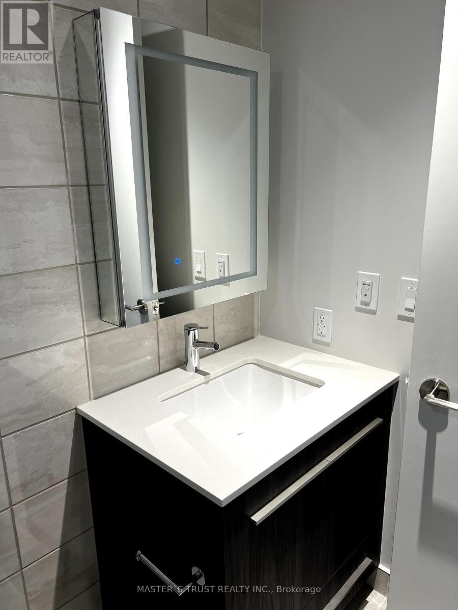 1105-8 Cumberland Street, Toronto, ON, M4W 0B6 - 10