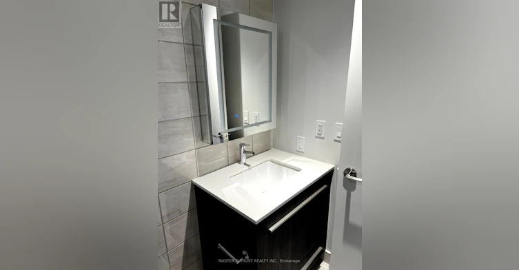 1105-8 Cumberland Street, Toronto, ON, M4W 0B6 - 10