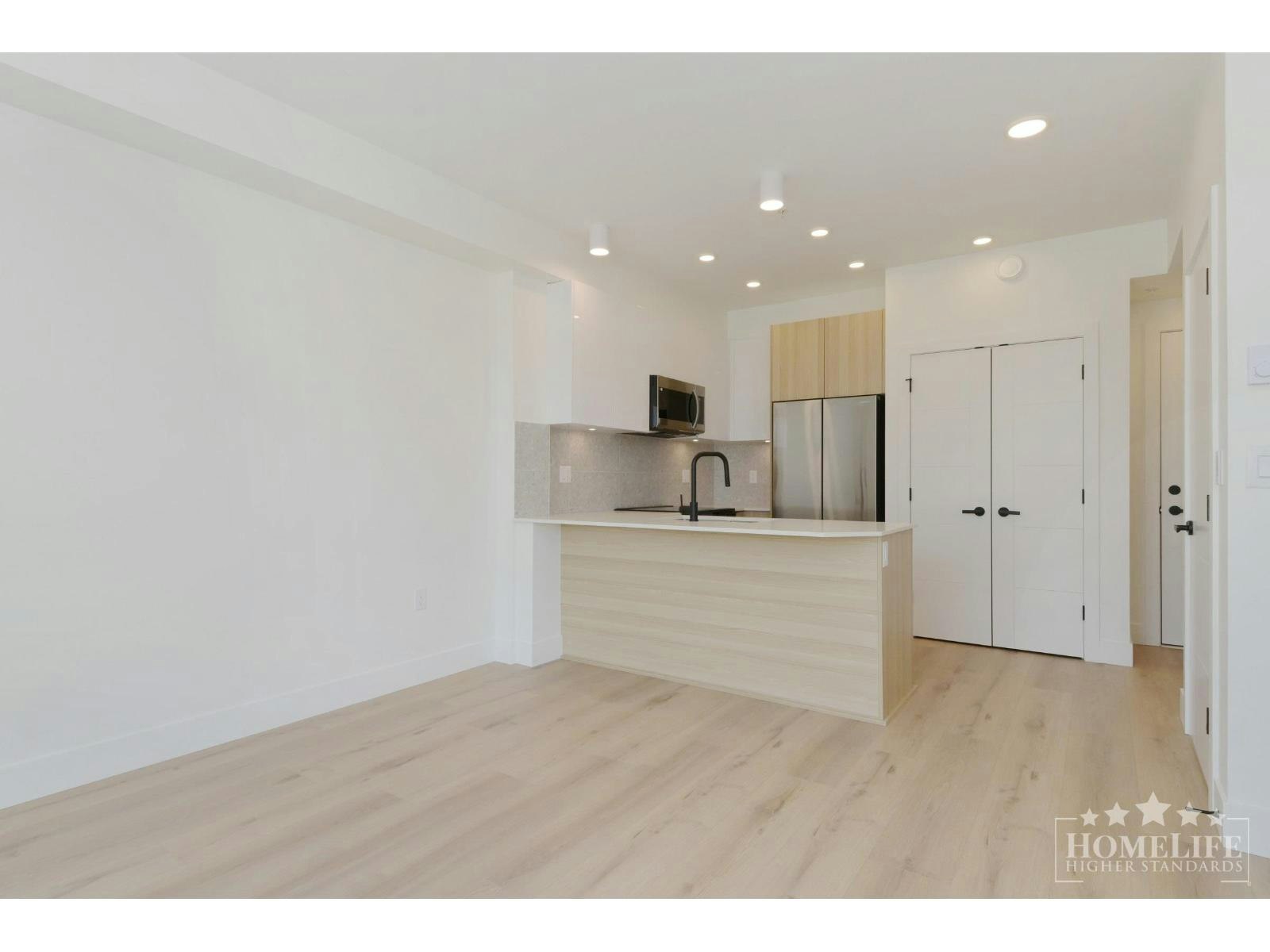 317-20769 Fraser Highway, Langley, BC, V3A 4G4 - 5