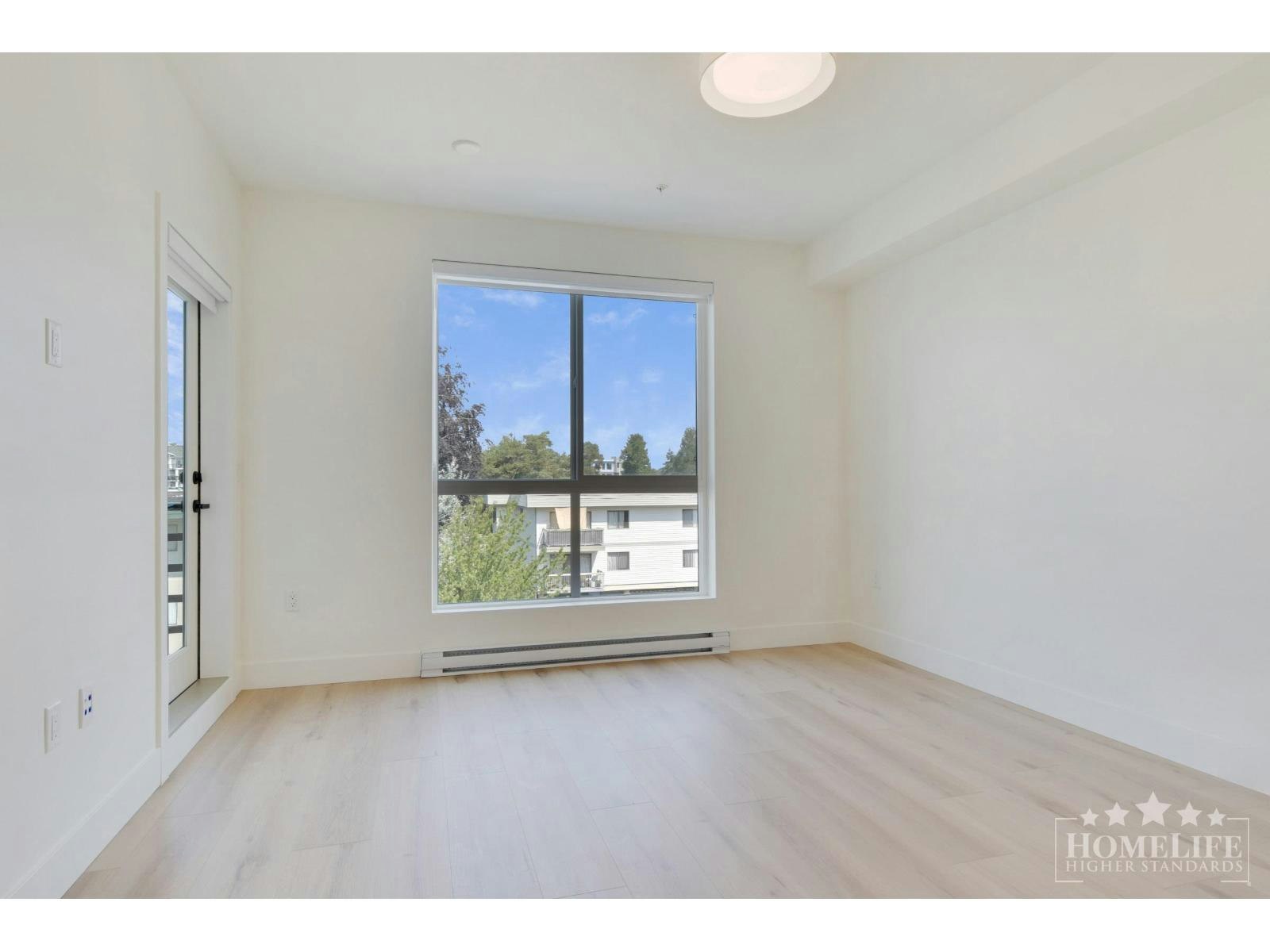 317-20769 Fraser Highway, Langley, BC, V3A 4G4 - 3