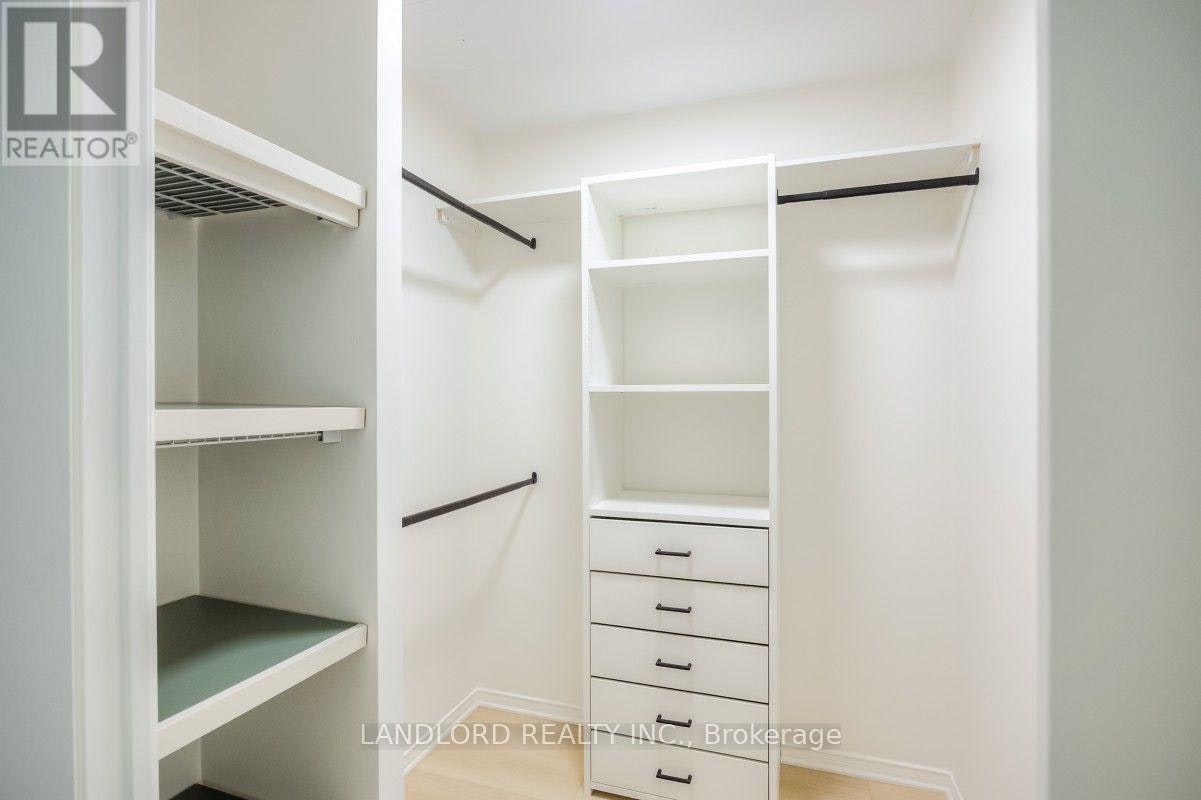 512-1863 Queen Street E, Toronto, ON, M4L 3Y6 - 14