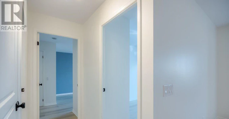 512-1863 Queen Street E, Toronto, ON, M4L 3Y6 - 10