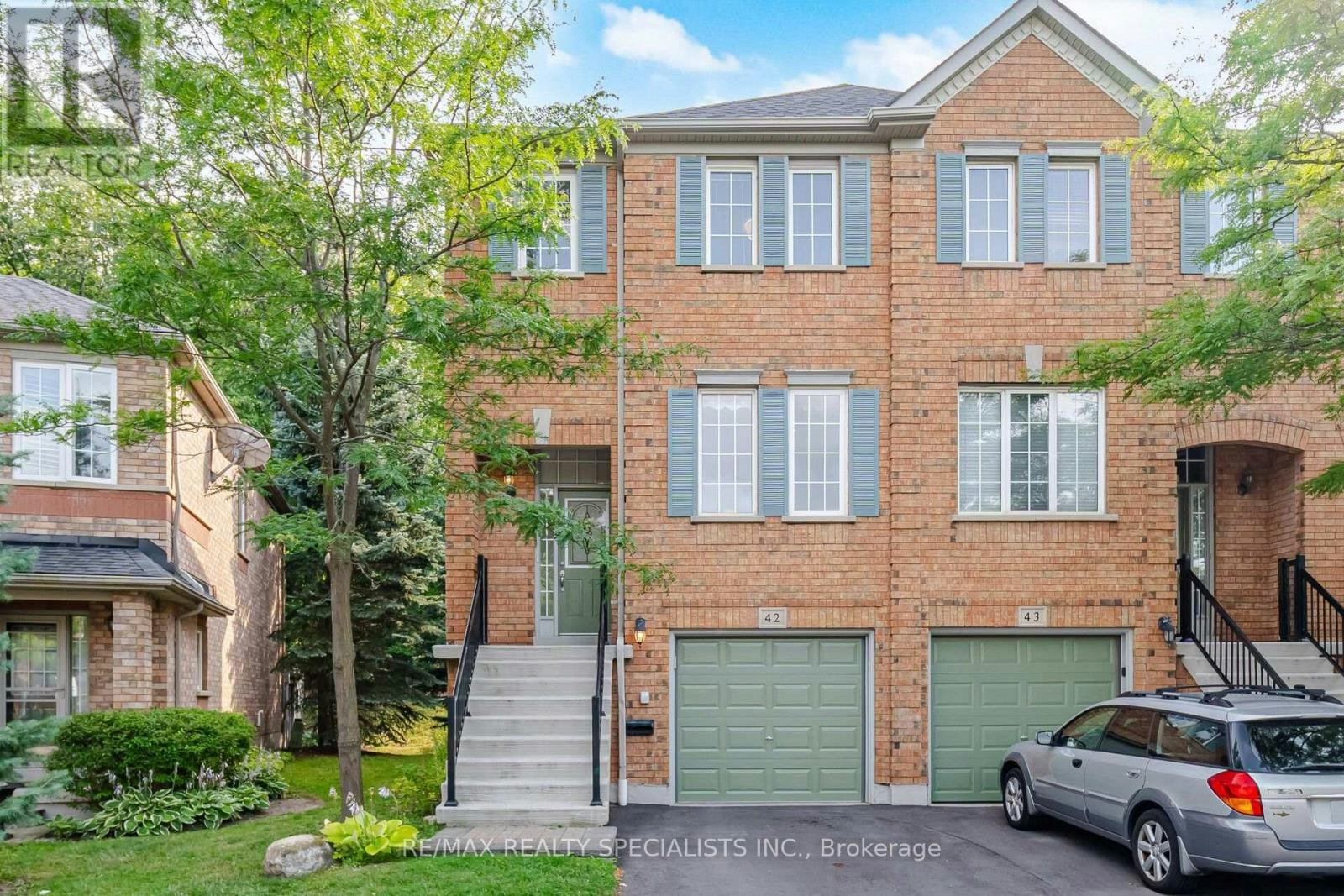 42-5530 Glen Erin Drive, Mississauga, ON, L5M 6E8