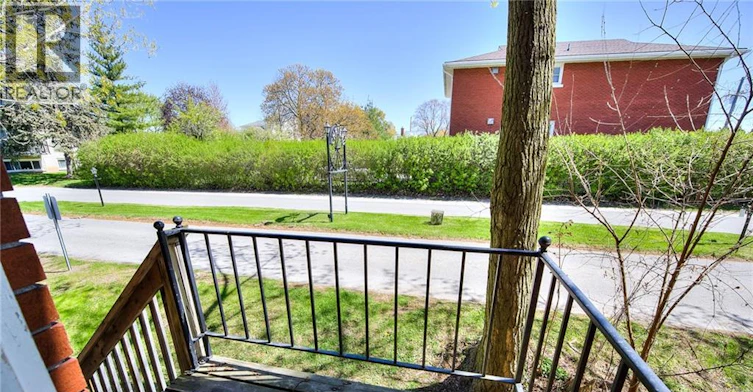 4-20 Raitar Avenue, Kitchener, ON, N2H 6A7 - 10