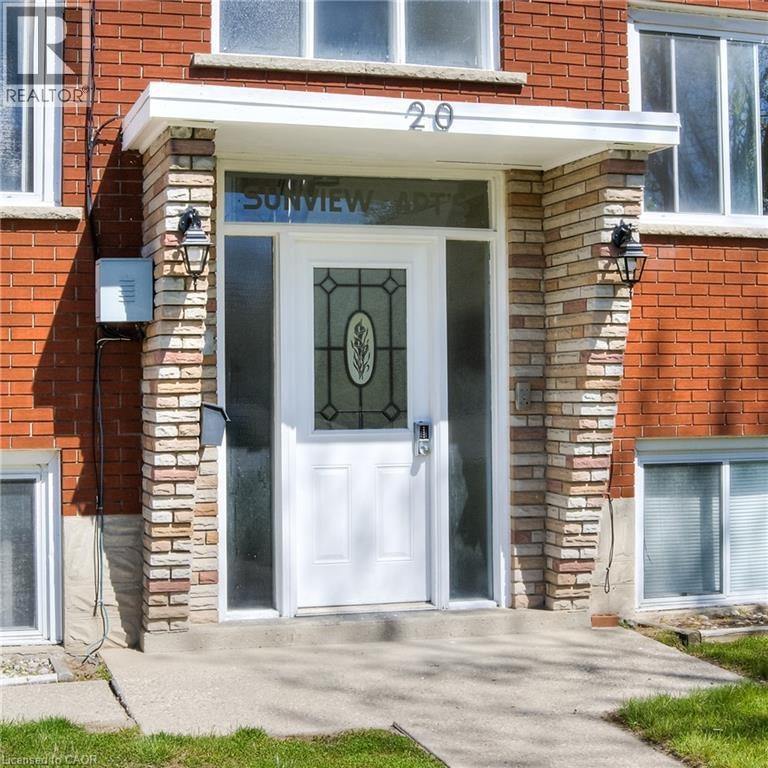 4-20 Raitar Avenue, Kitchener, ON, N2H 6A7 - 2