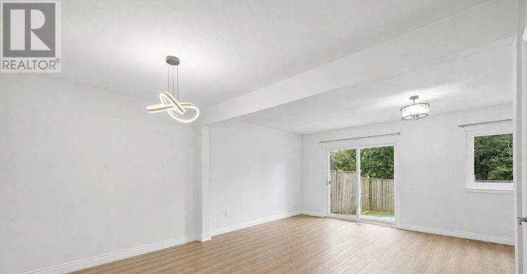 77-1350 Garth Street, Hamilton, ON, L9C 5V3 - 3