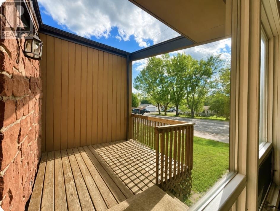 133 Memorial Avenue, Dryden, ON, P8N 2M4