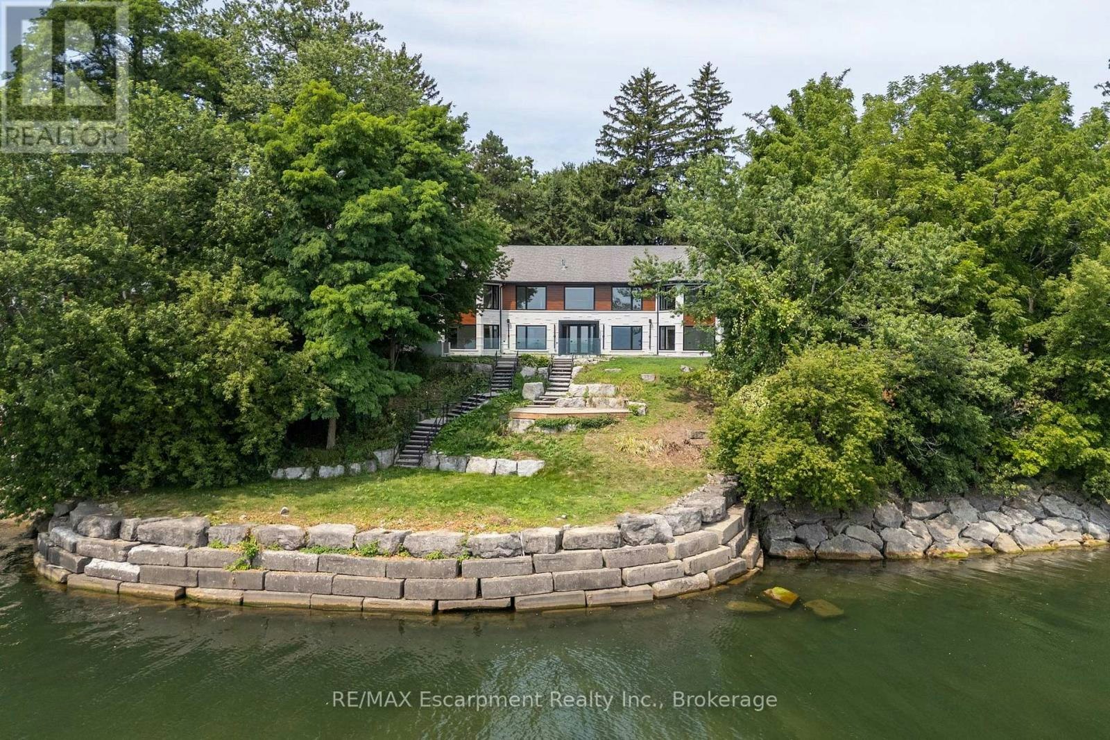 100 Appleby Place, Burlington, ON, L7L 2X1