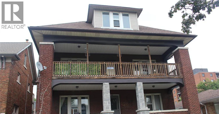 5-224 California, Windsor, ON, N9B 2Y5