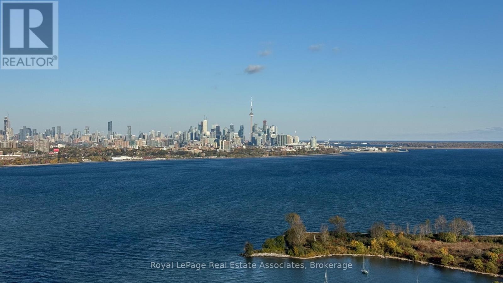 3010-33 Shore Breeze Drive, Toronto, ON, M8V 0G1 - 3