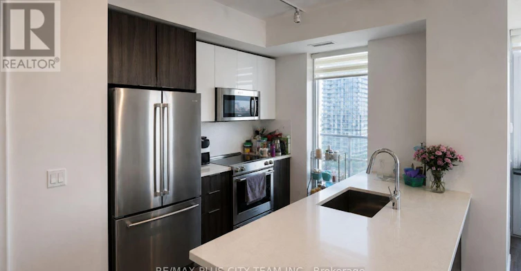 3606-20 Shore Breeze Drive, Toronto, ON, M8V 0C7 - 3
