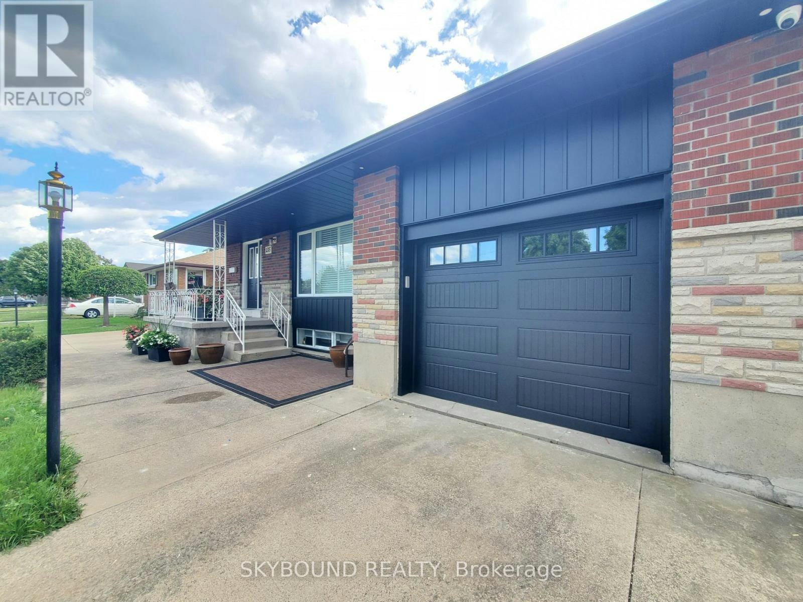 UPPER-135 Ryerson Street, Thorold, ON, L2V 3Y2 - 2