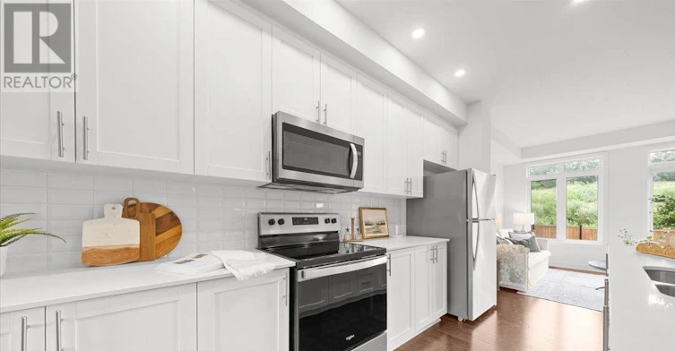 611 Knotridge Street, Ottawa, ON, K1W 0M3 - 16