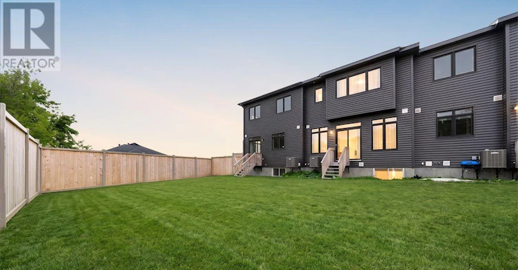 611 Knotridge Street, Ottawa, ON, K1W 0M3 - 31
