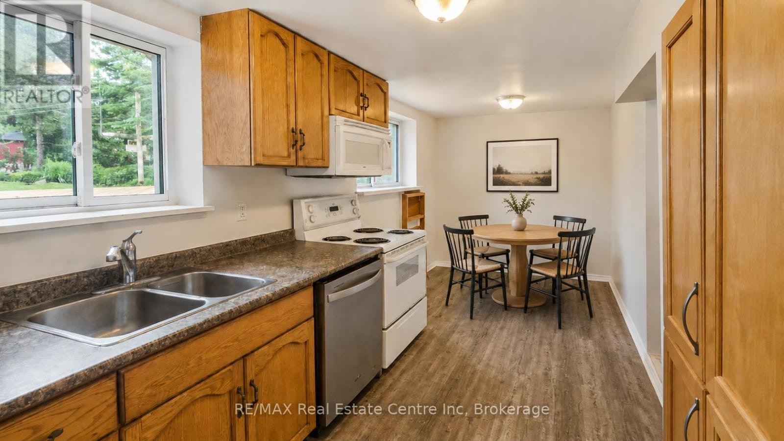 27 Elmhurst Crescent, Guelph, ON, N1H 6C8 - 3