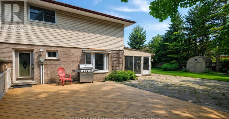 27 Elmhurst Crescent, Guelph, ON, N1H 6C8 - 2