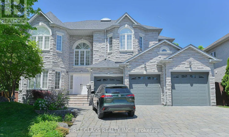 2 Wainwright Avenue