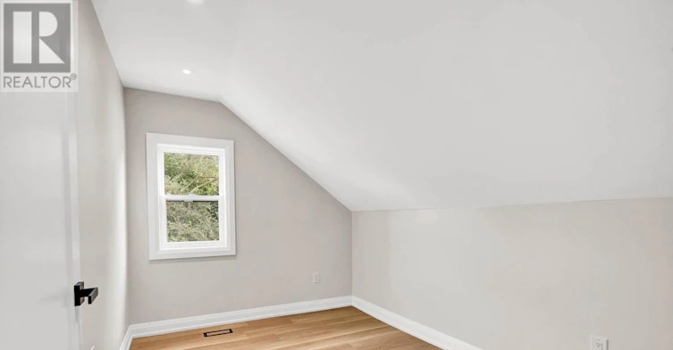 137 Clarence Street, Vaughan, ON, L4L 1L4 - 22
