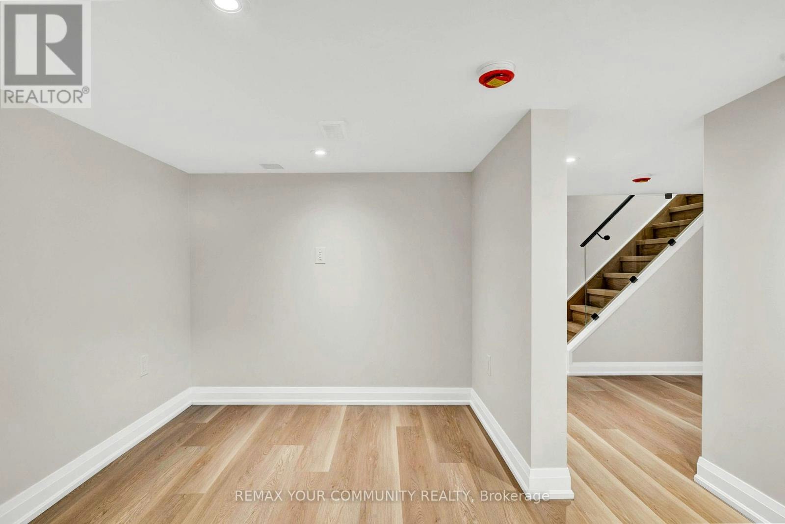 137 Clarence Street, Vaughan, ON, L4L 1L4 - 28