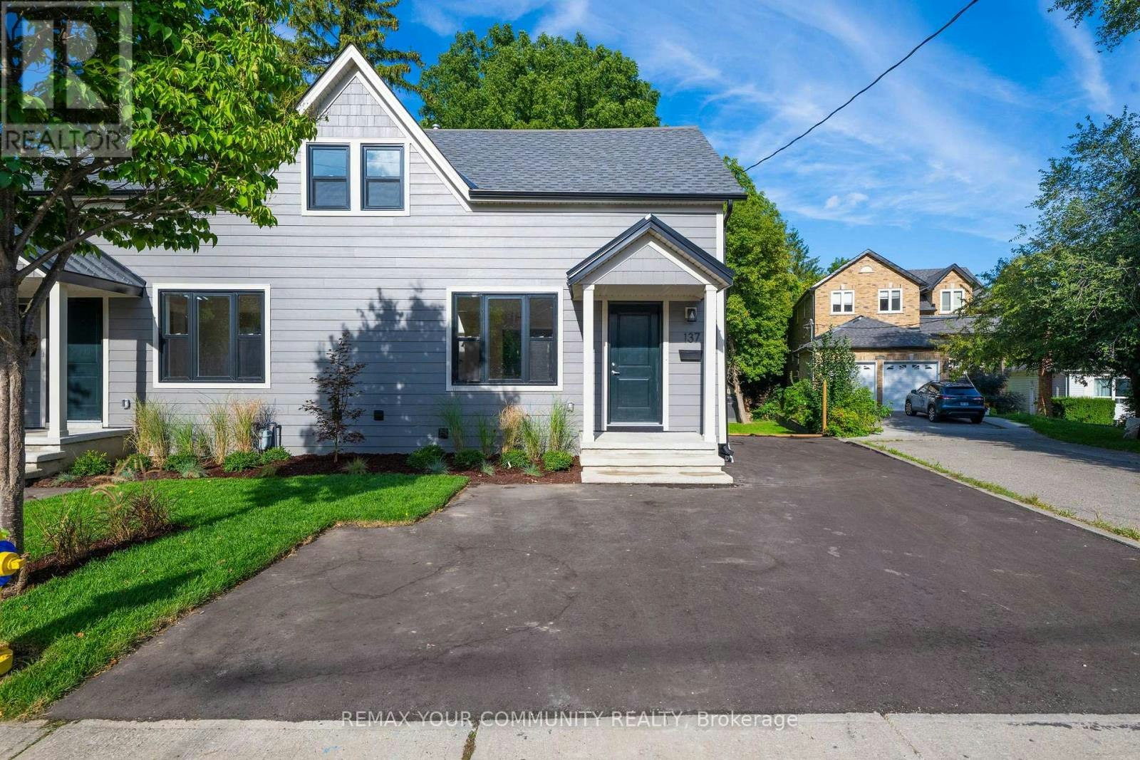 137 Clarence Street, Vaughan, ON, L4L 1L4 - 4