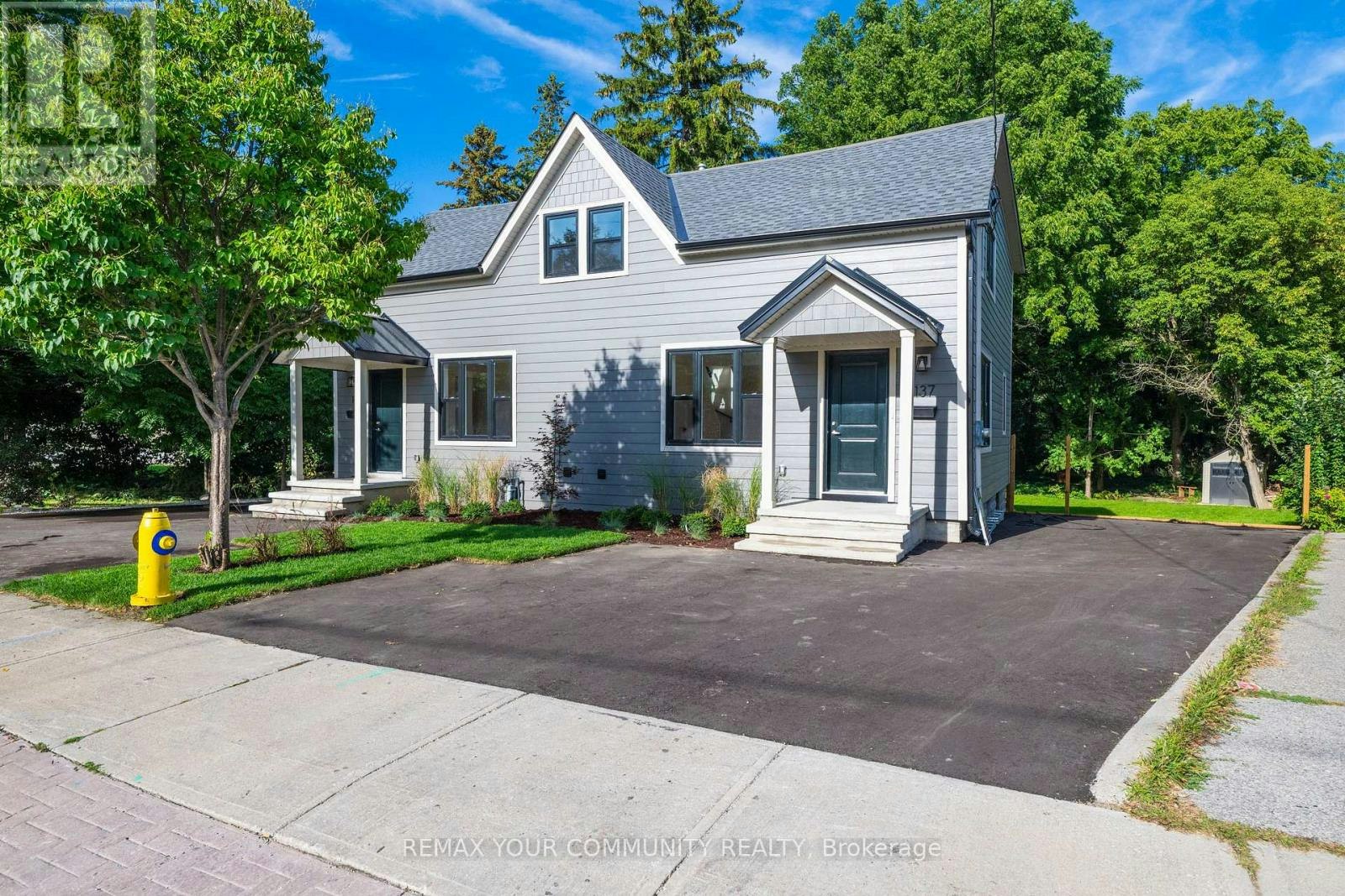 137 Clarence Street, Vaughan, ON, L4L 1L4 - 3
